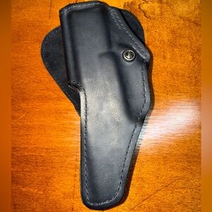 Safariland Glock Leather Holster 5181-83 Right Hand